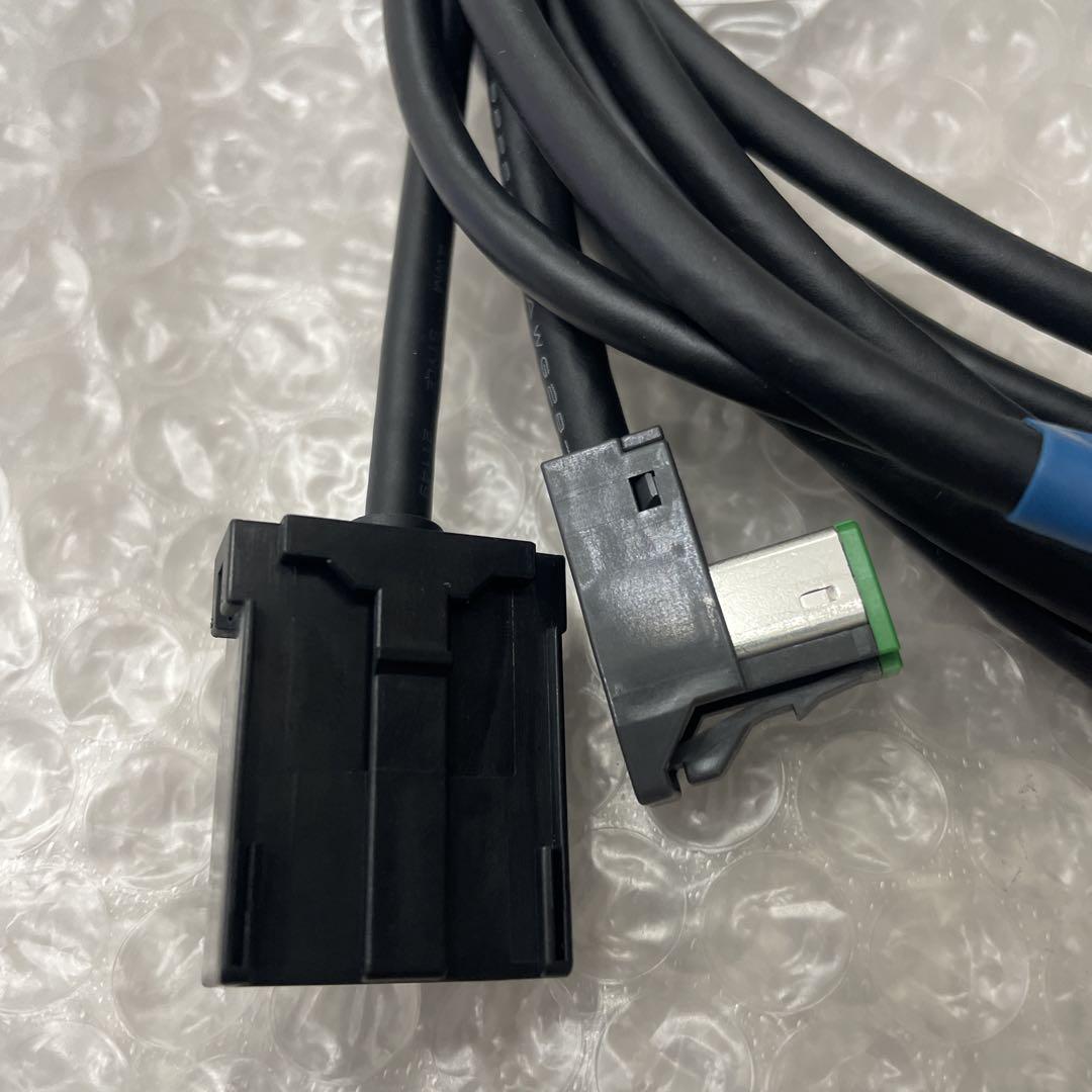 新品・未使用　トヨタ純正HDMI/USB入力端子 086B0-00050