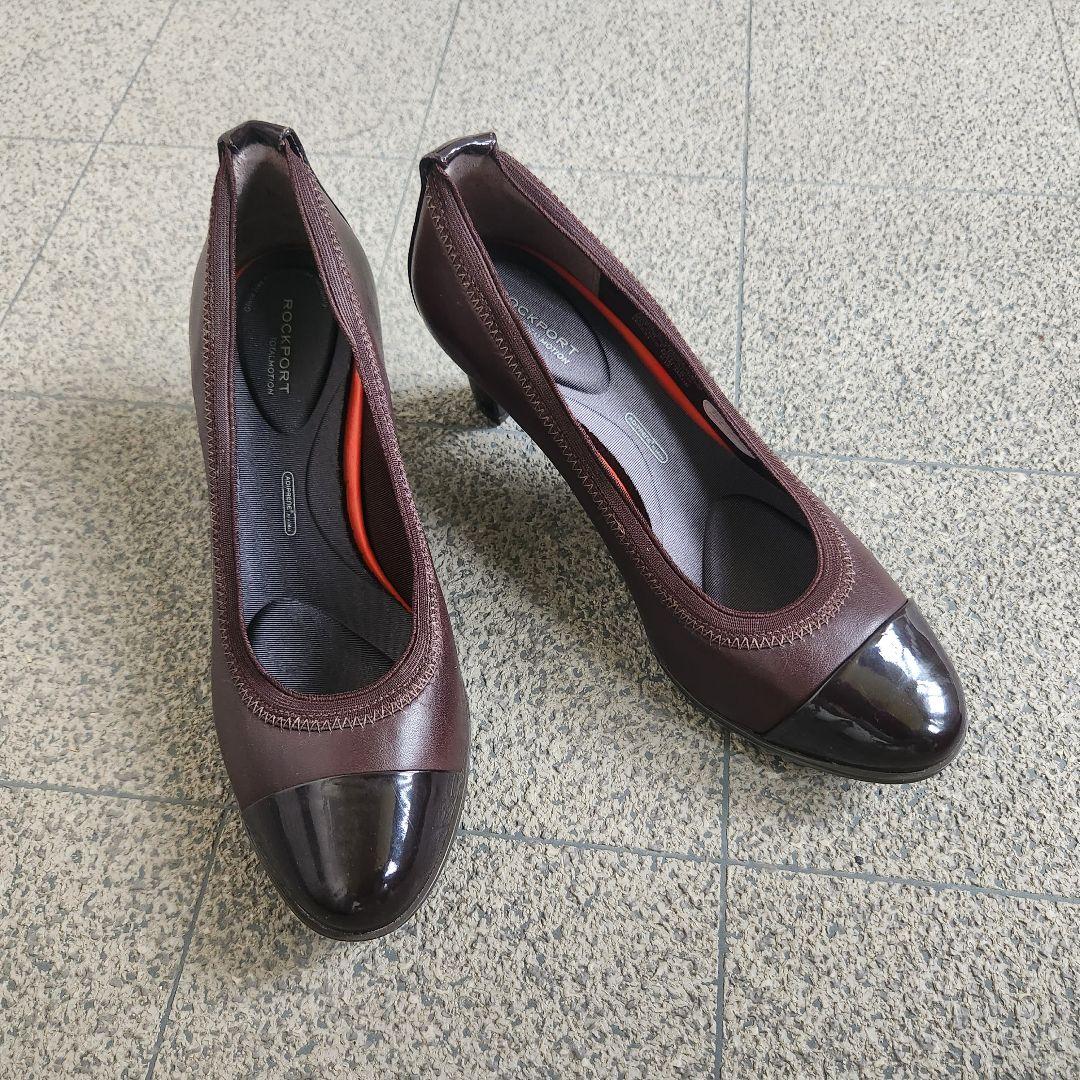 美品★ROCKPORT 先エナメル パンプス 22.5㎝ ブラウン 5-99
