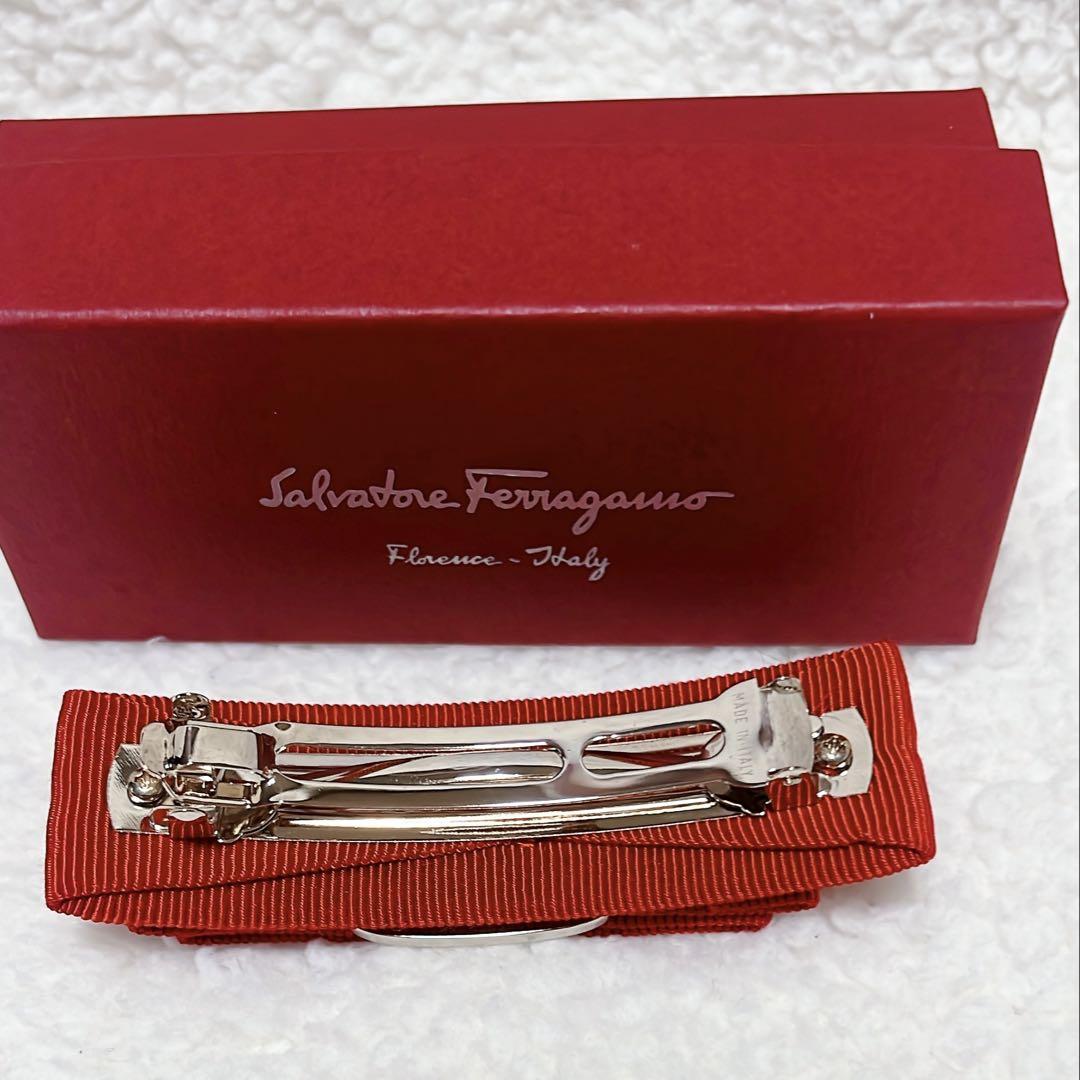 新品未使用箱付フェラガモSalvatore Ferragamo リボンバレッタ Salvatore Ferragamo ヴァラ リボン バレッタ｜Yahoo!フリマ（旧