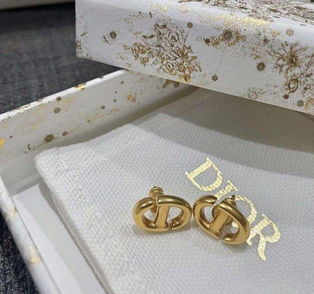 DIOR　ディオール　CD　NAVY　スタッズ　ピアス　ゴールド✭