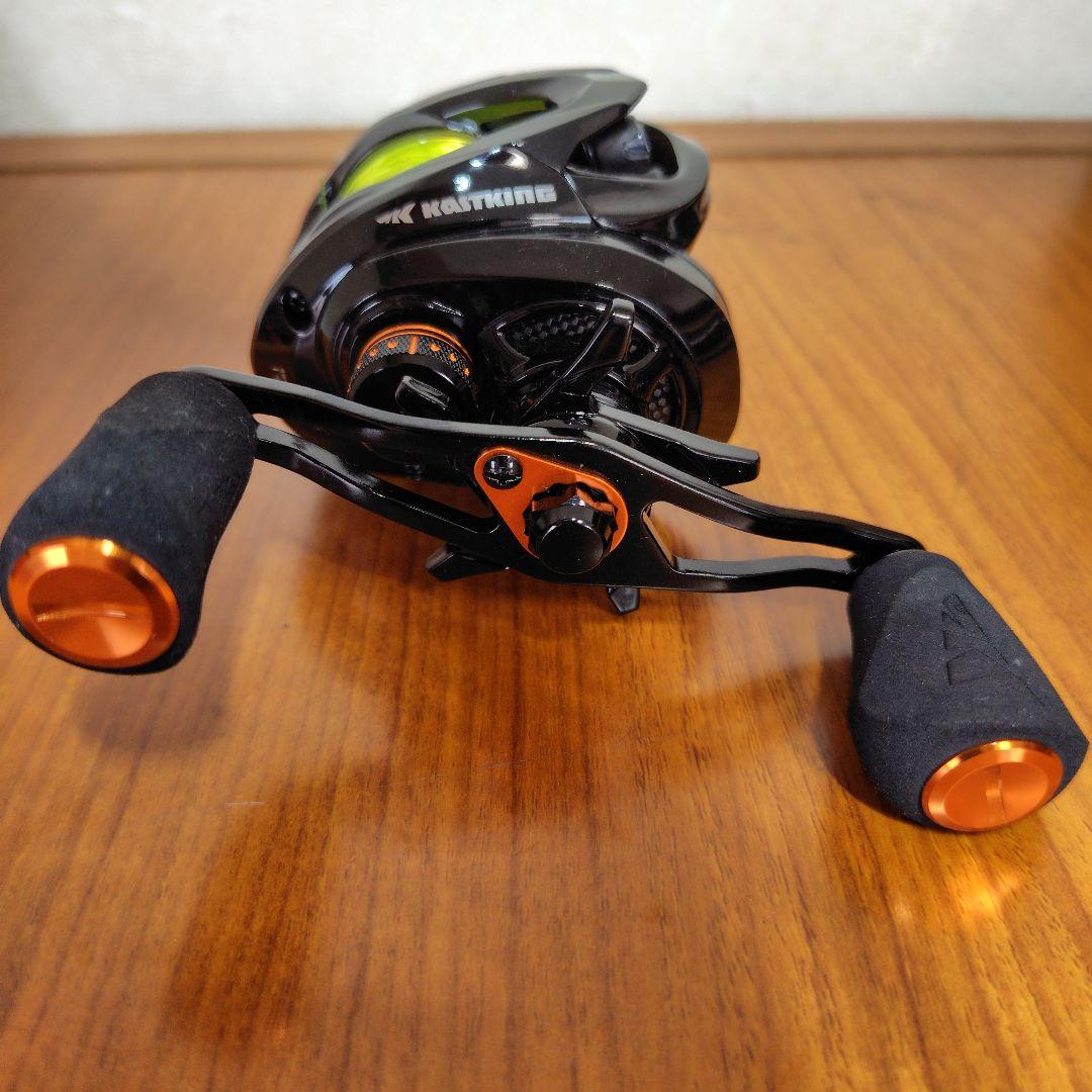 軽量ブラックベイトリール 美品