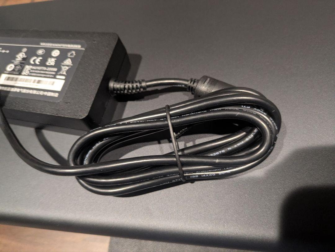 【美品】Anker　ドッキングステーション