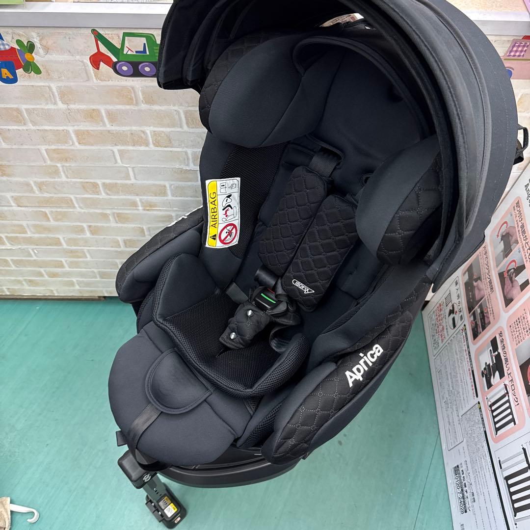 アップリカ　Aprica チャイルドシート フラディアグロウ　プレミアム