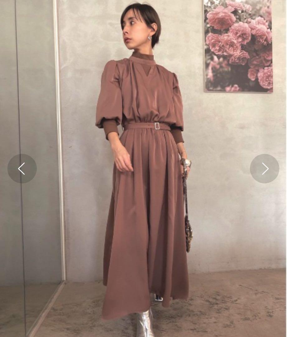 AMERI BALOON SLEVE RIB DRESS