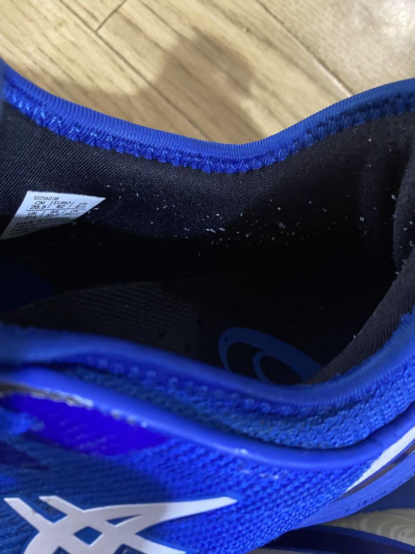 アシックス asics