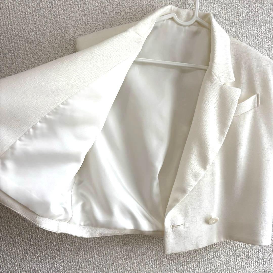 美品 シーニュ cygne パワショルショート丈ジレ Patric F ホワイト 美品 シーニュ cygne パワショルショート丈ジレ Patric F ホワイト