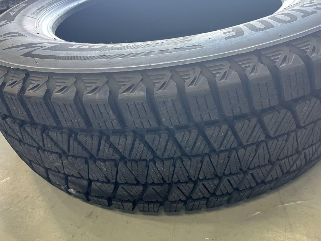 タイヤ・ホイール BRIDGESTONE BLIZZAK DM-V3 225/65R17