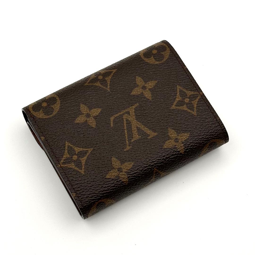 【極美品】ルイヴィトン モノグラム ポルトフォイユ エレーヌ 三つ折り財布 茶 【極美品】ルイヴィトン モノグラム ポルトフォイユ エレーヌ 三つ折り財布 茶