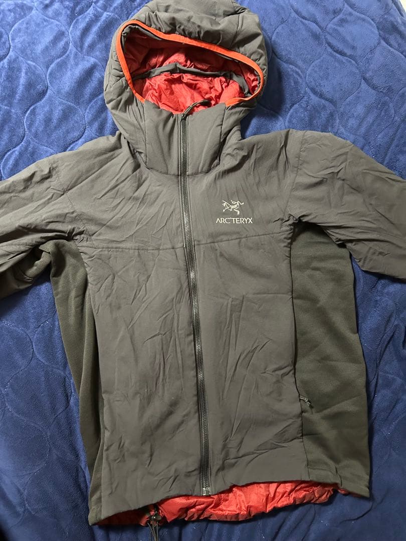 ARC'TERYX アトム LT フーディー