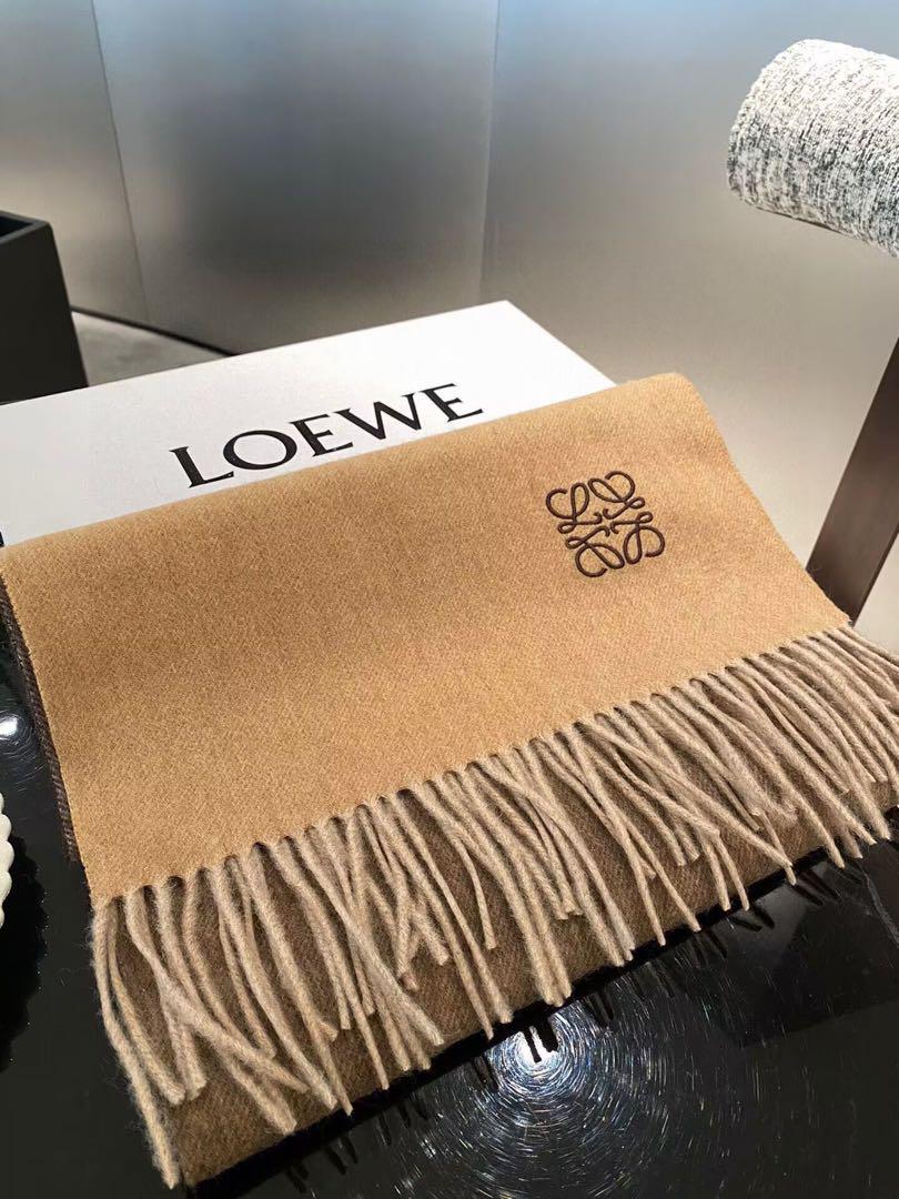 LOEWE ロエベ　マフラー