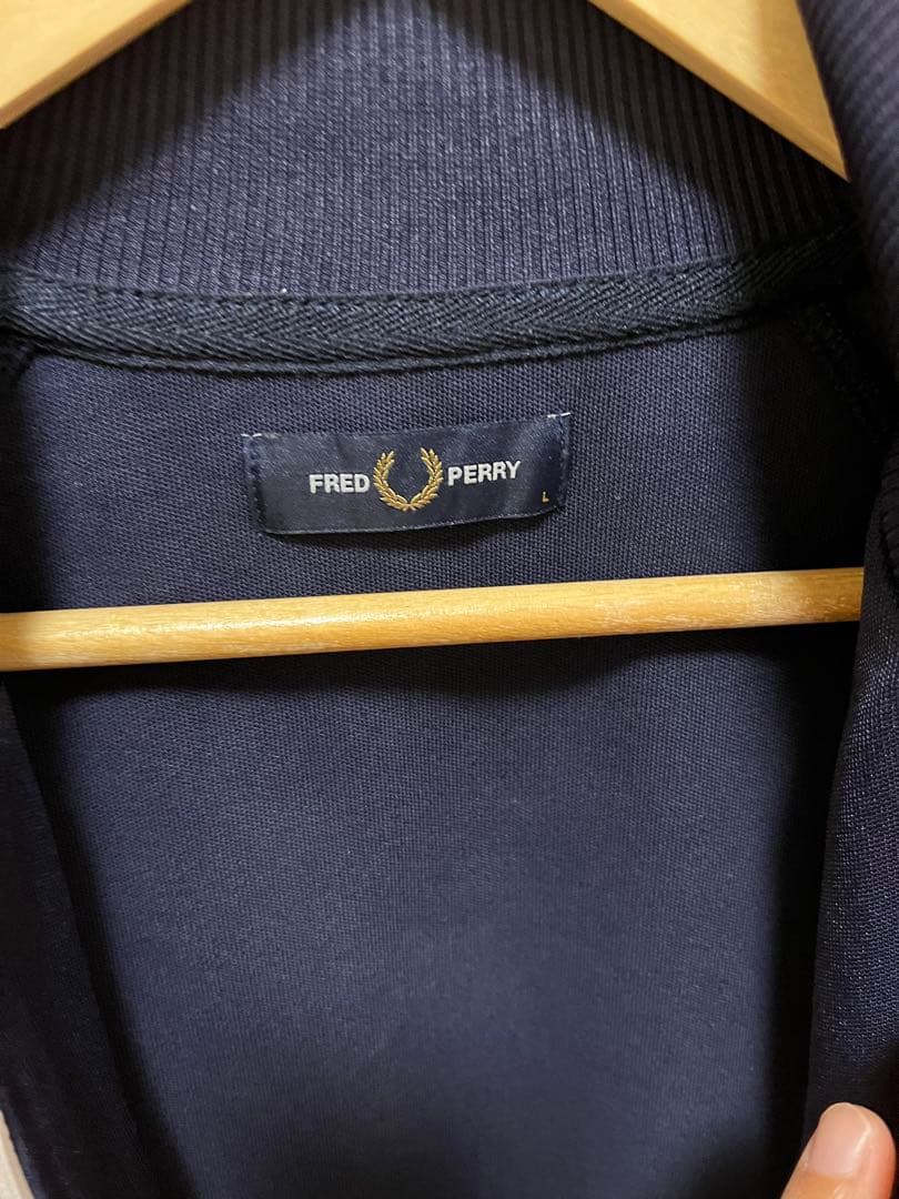 フレッドペリー ネイビー ジップアップ ジャージ フレッドペリー ネイビー ジップアップ ジャージ