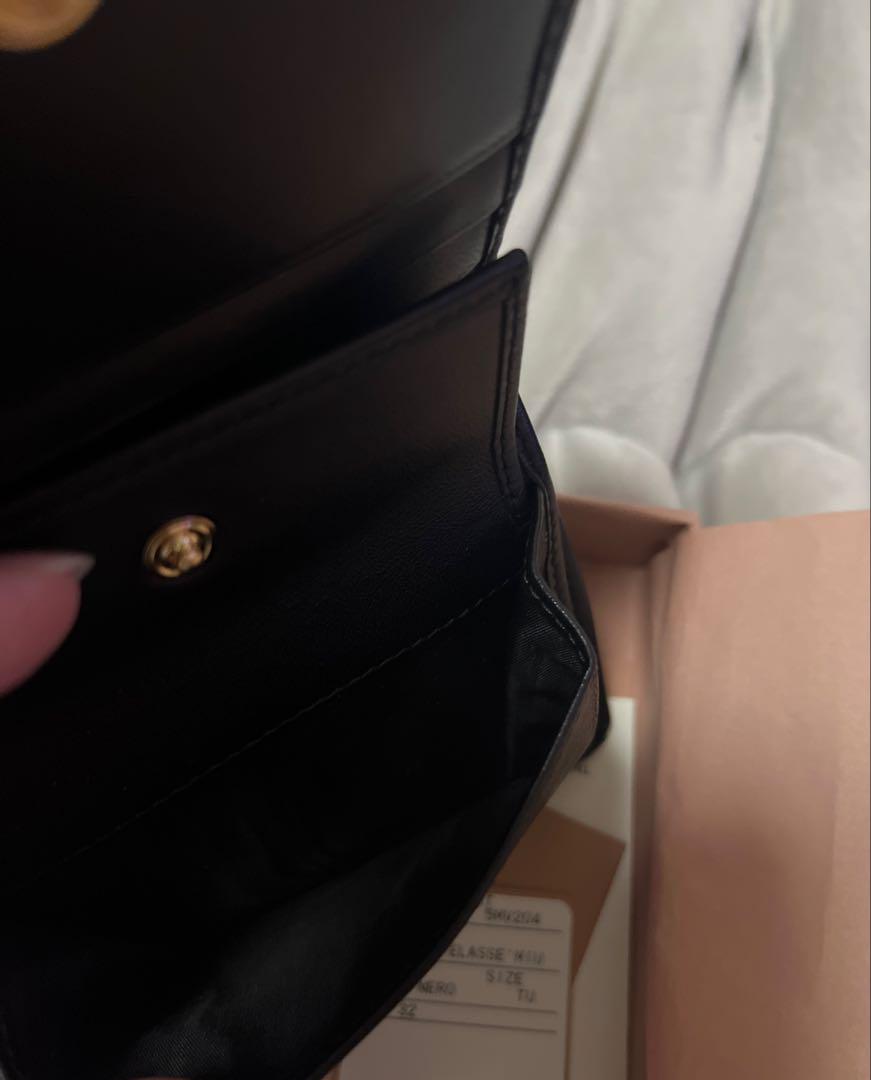 【最終値下げ】miumiu マテラッセレザー 折り財布