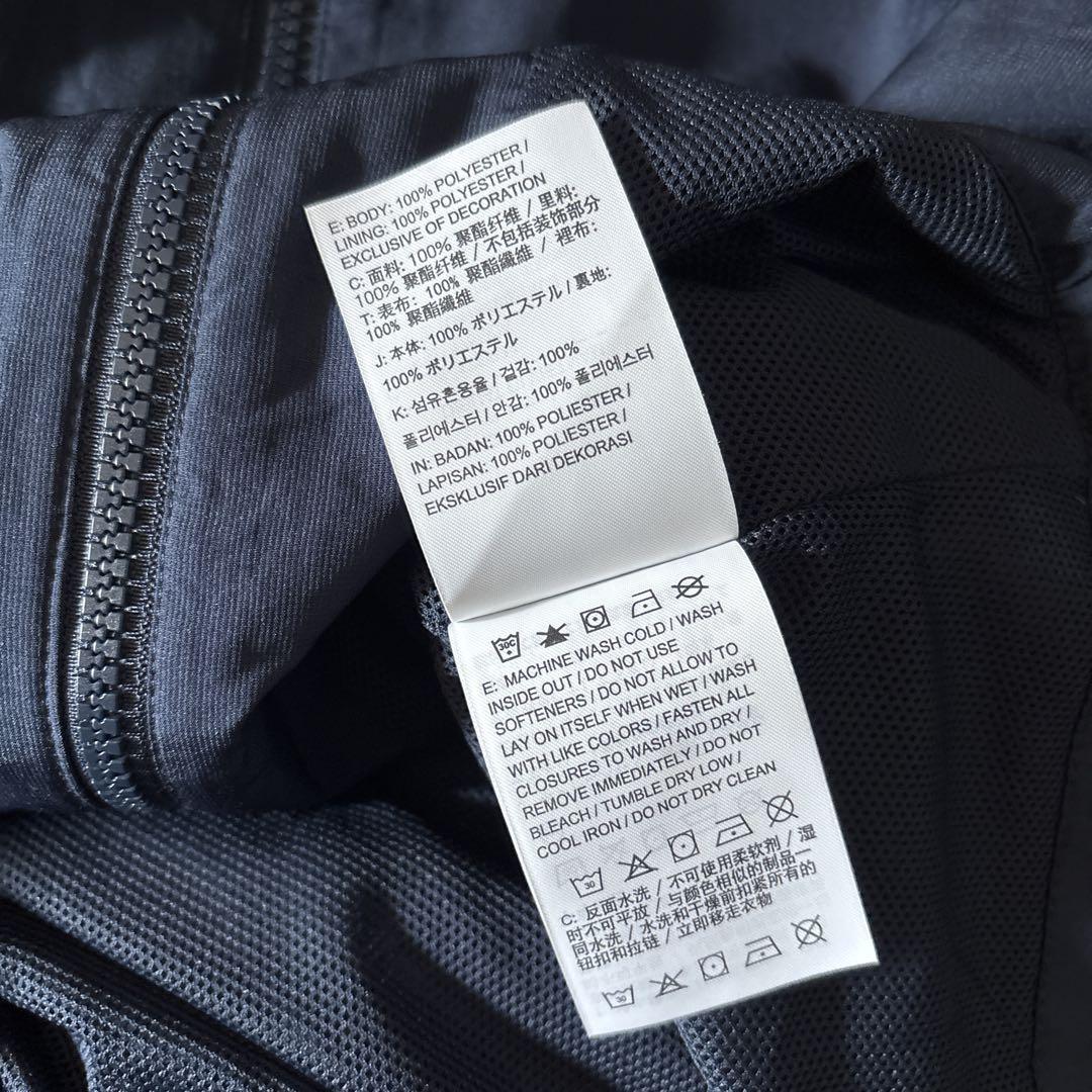 NIKE ナイキ　ネイビー　薄手　シャカシャカ　セットアップ　上下　ジャンパー