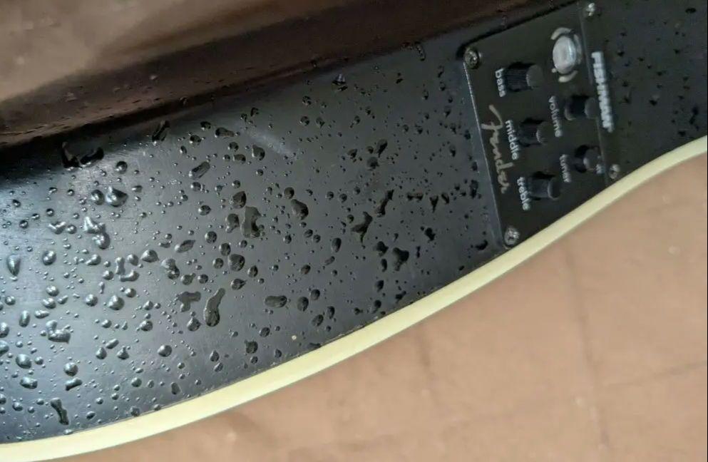 Fender FSR Stratacoustic　エレアコ