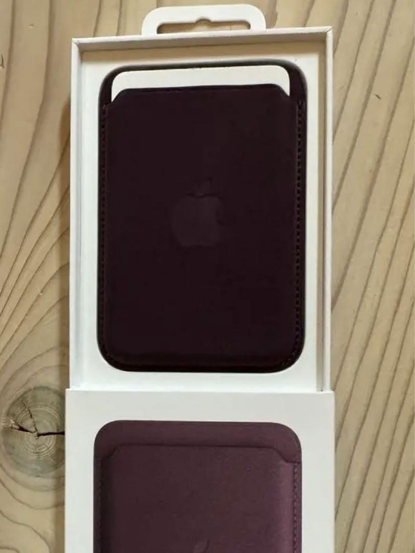 MagSafe対応iPhoneファインウーブンウォレット　純正