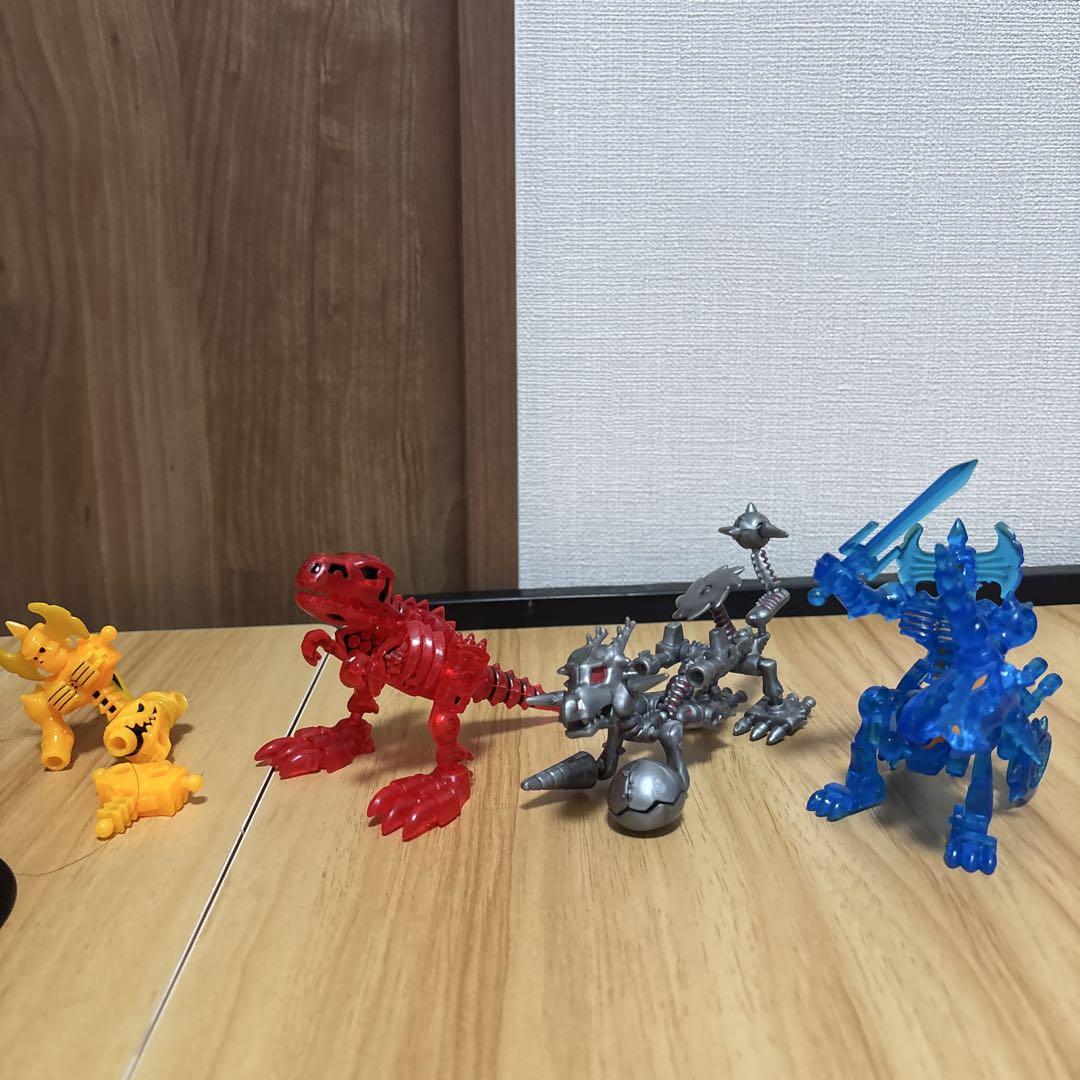 ほねほねザウルスのセットだったものです