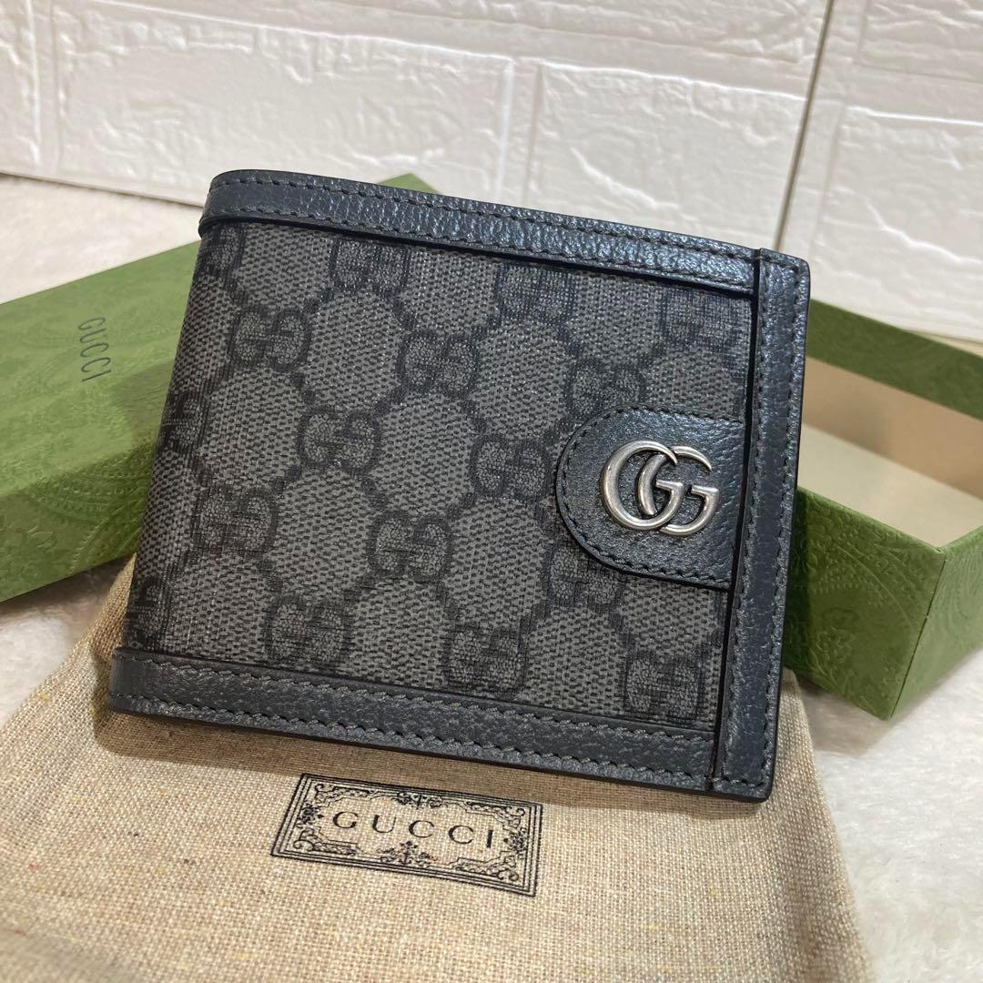 ！新品！　GUCCI 折り財布　PVC コインケース付き小物