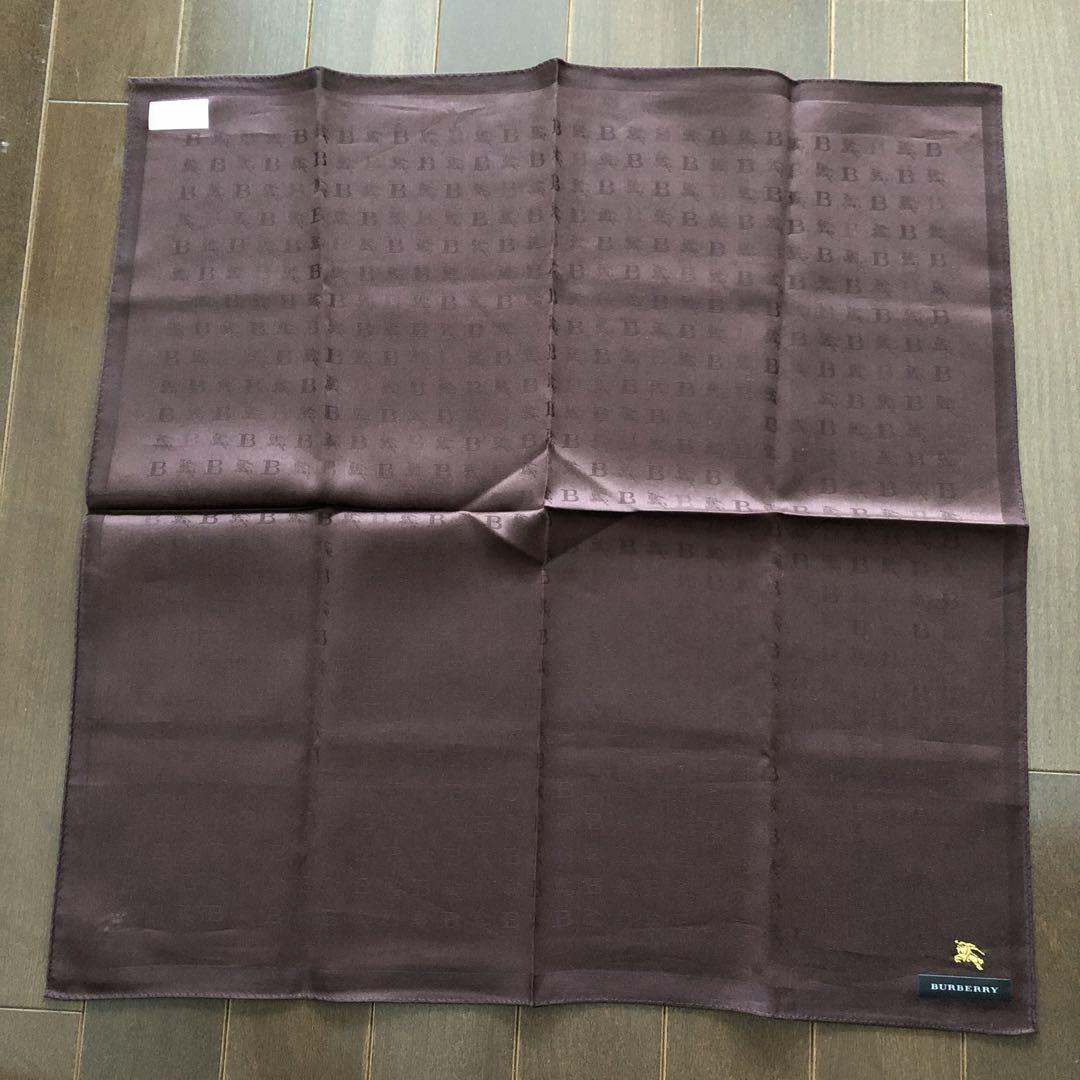 未使用　BURBERRY ハンカチ　透かし　ロゴ　バーバリー　茶　ブラウン系