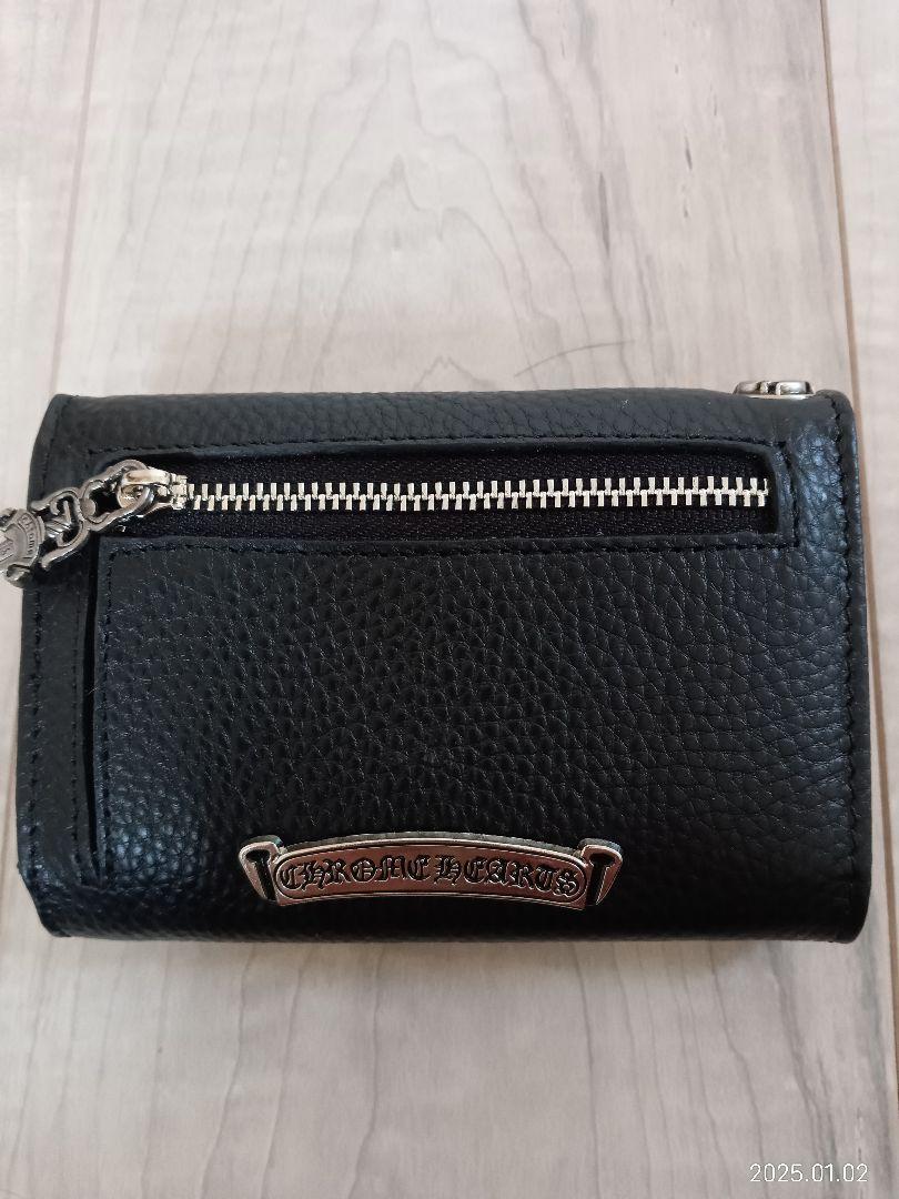 新品★黒本革 三つ折り財布