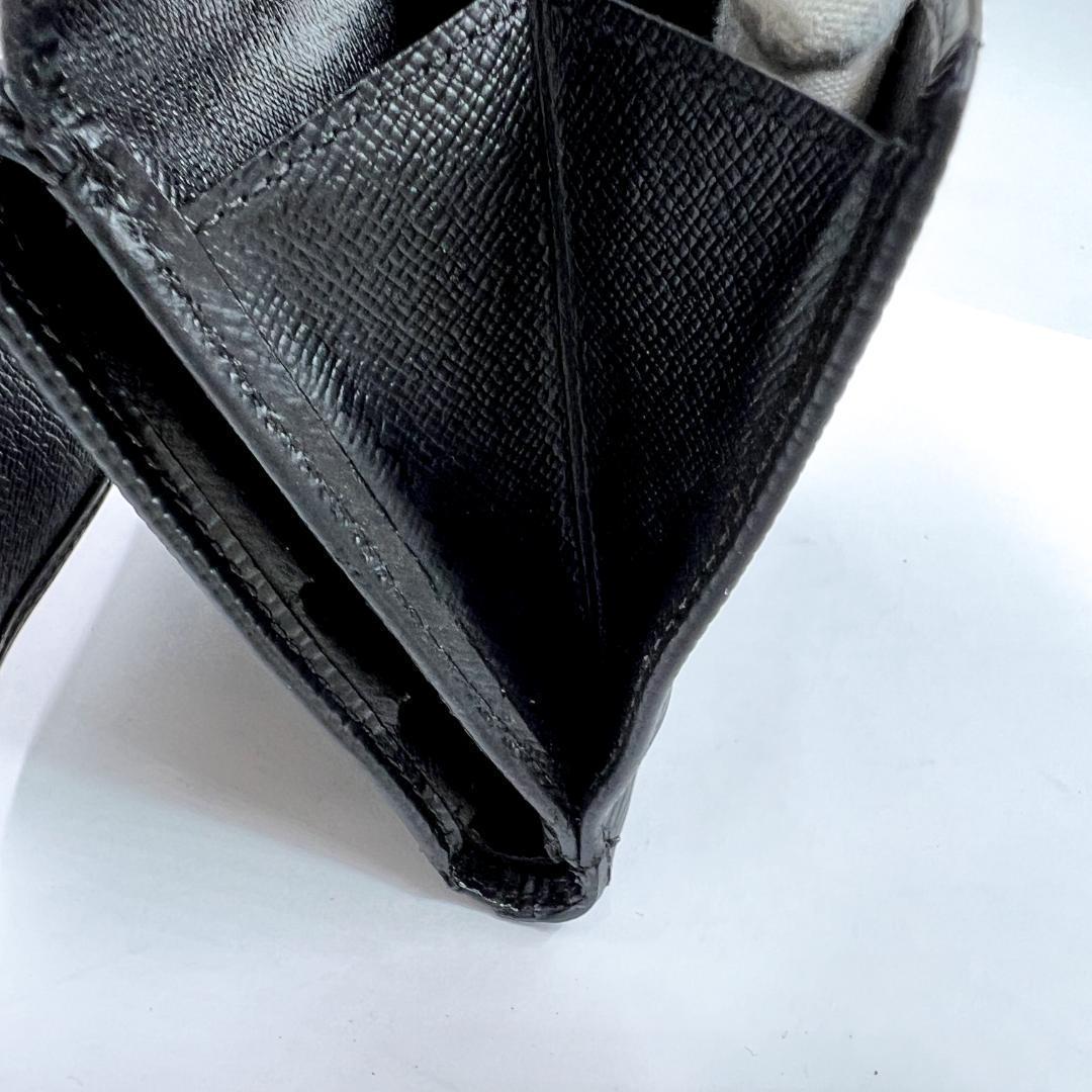 美品ルイヴィトン正規品 2415エピ 三つ折り財布 コンパクト　収納力抜群