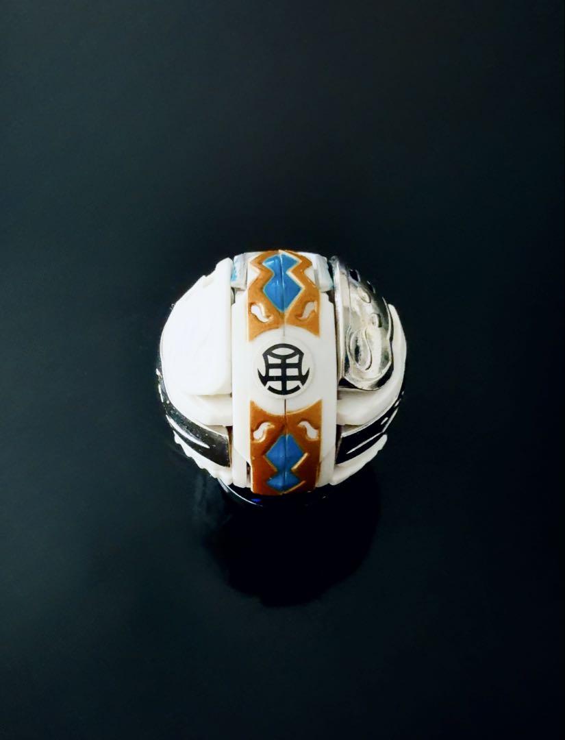 超レア】爆丸 統（ゼクス）タヴァネル【美品】