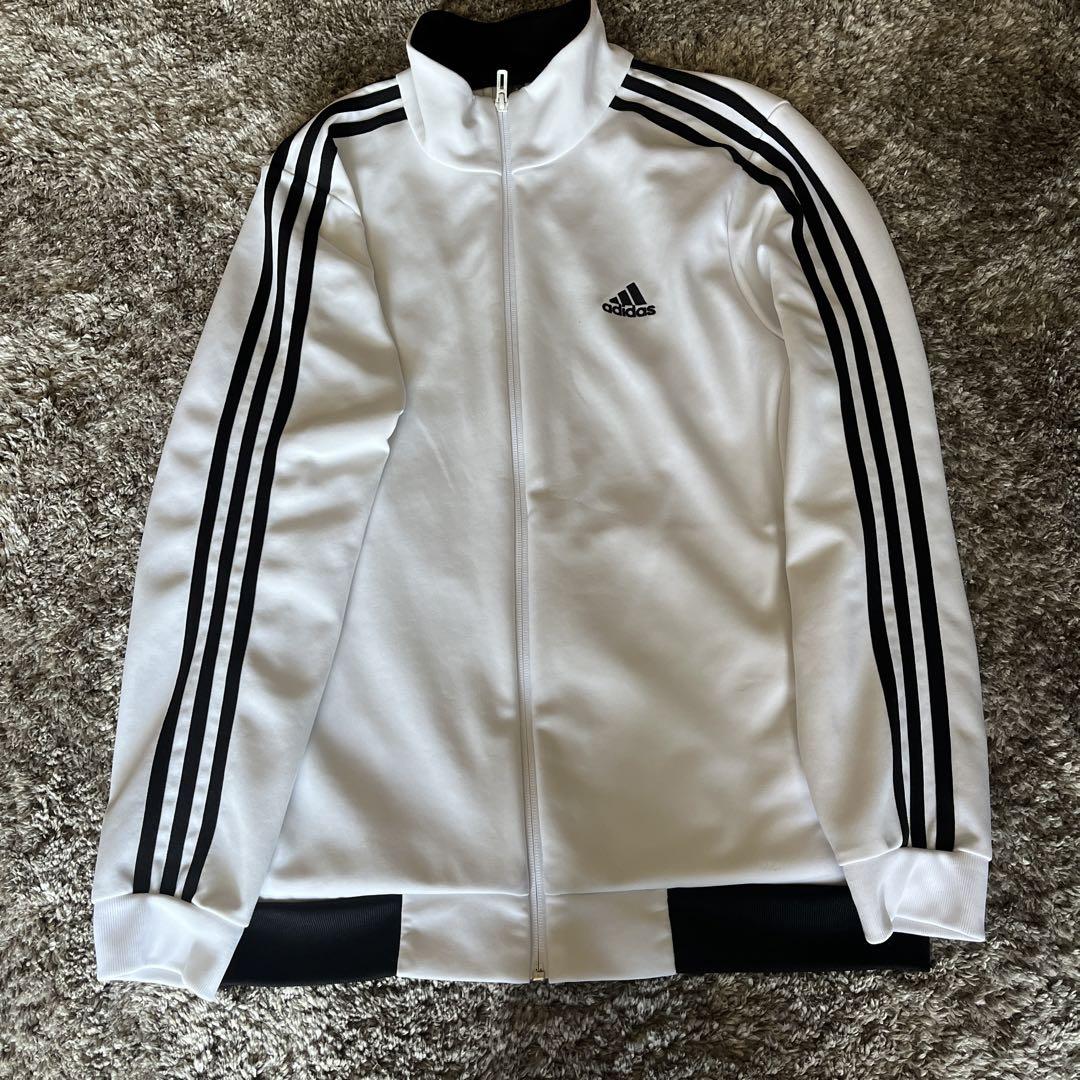 adidasトラックジャケット　ジャ－ジ