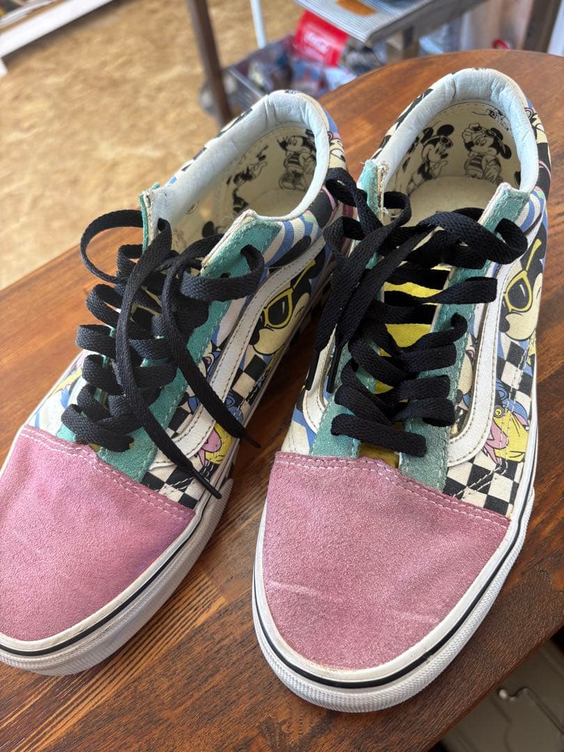 Vans ミッキー柄 スニーカー