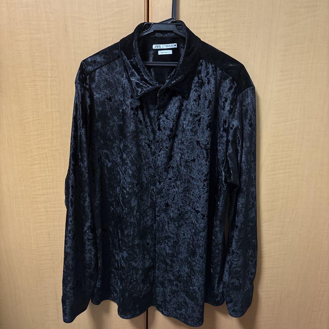 ZARA ベルベットシャツ