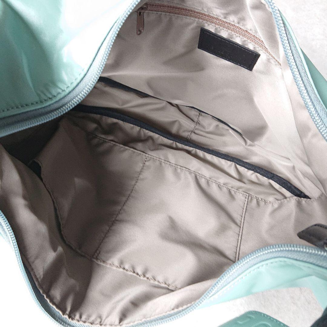 新品 PELLE BORSA ワンハンドル ラウンドバッグ アッシュグリーン 新品 PELLE BORSA ワンハンドル ラウンドバッグ アッシュグリーン