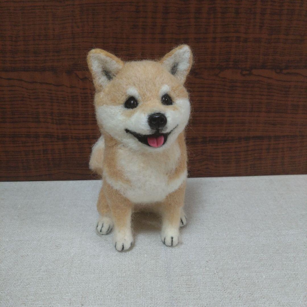 ボイボイ　羊毛フェルト　柴犬　お座りポーズ　ハンドメイド　置物