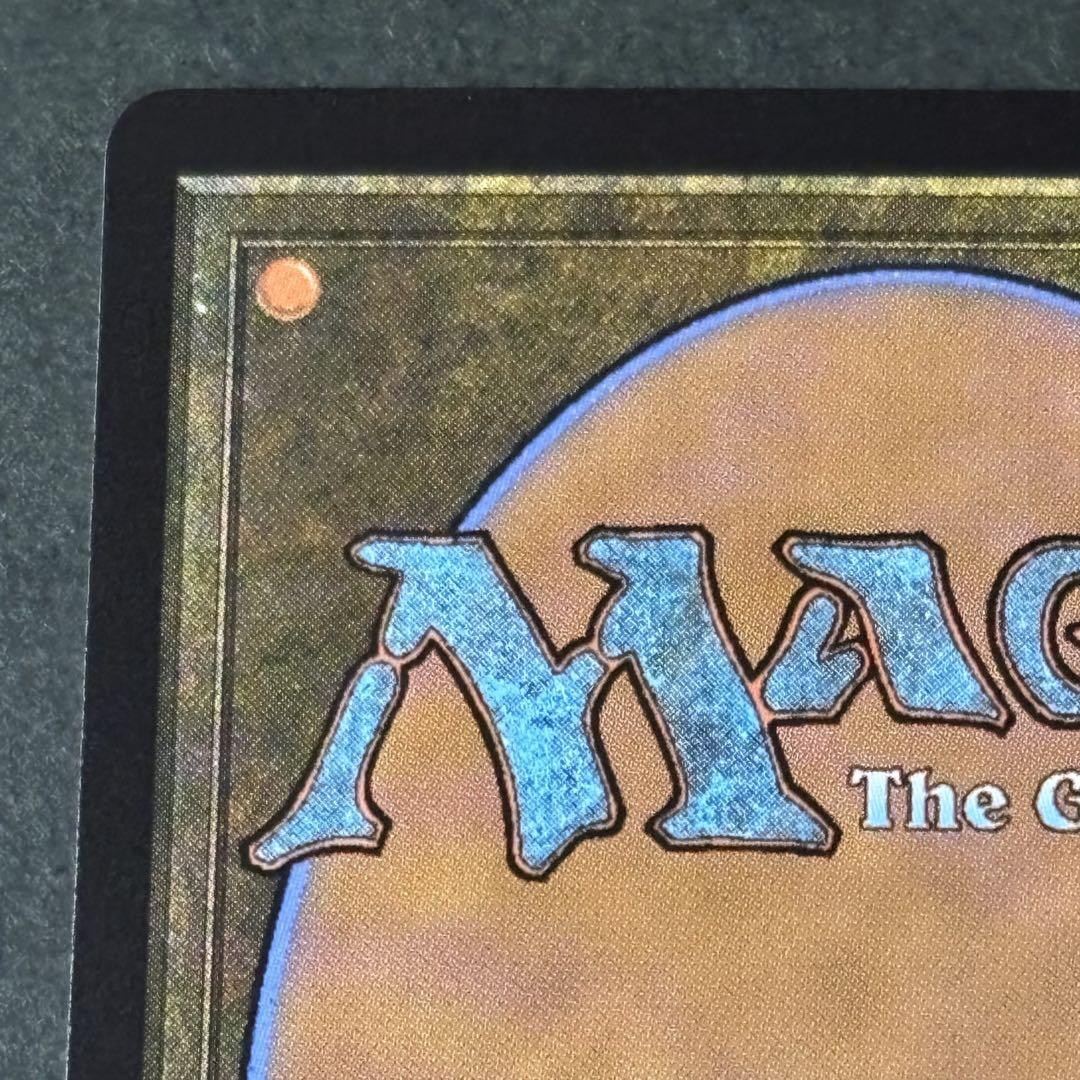 MTG FF 大召喚士、ユウナ　ボーダーレス　サージFoil FIC 日本語版