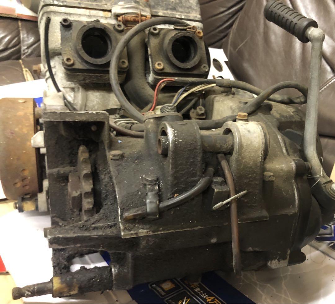 ヤマハ　RZ250 エンジン　4L3 部品取り又はOHベースに