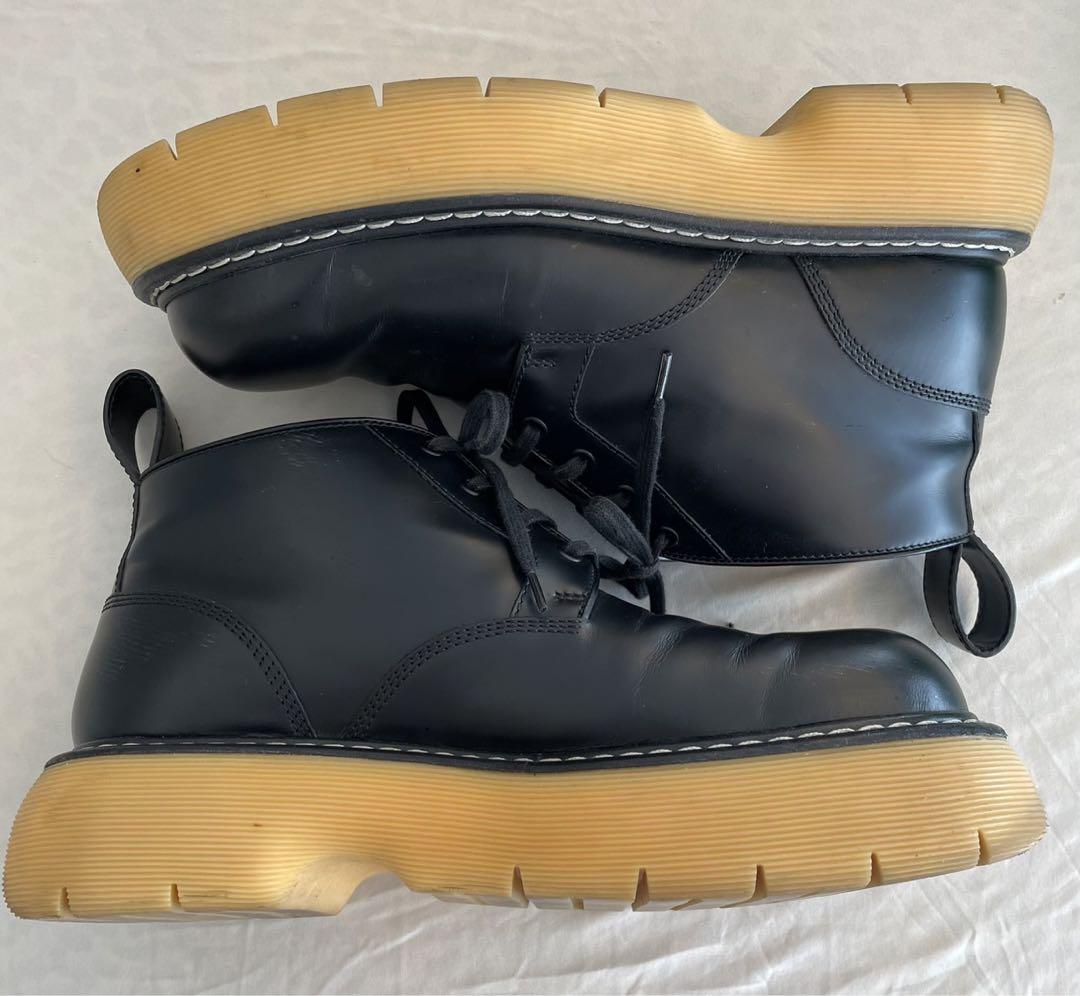 Bottega Veneta ブラックレースアップブーツ