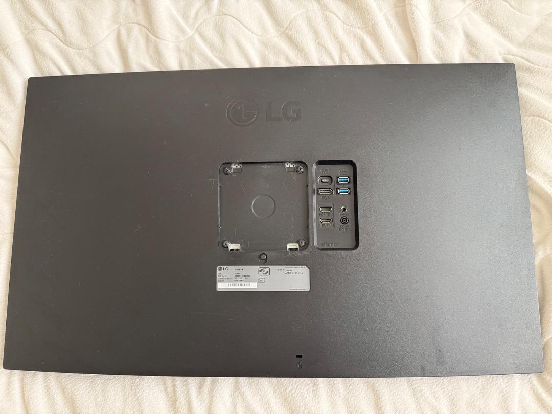 LG 32UN880-B 31.5インチ 4K モニター