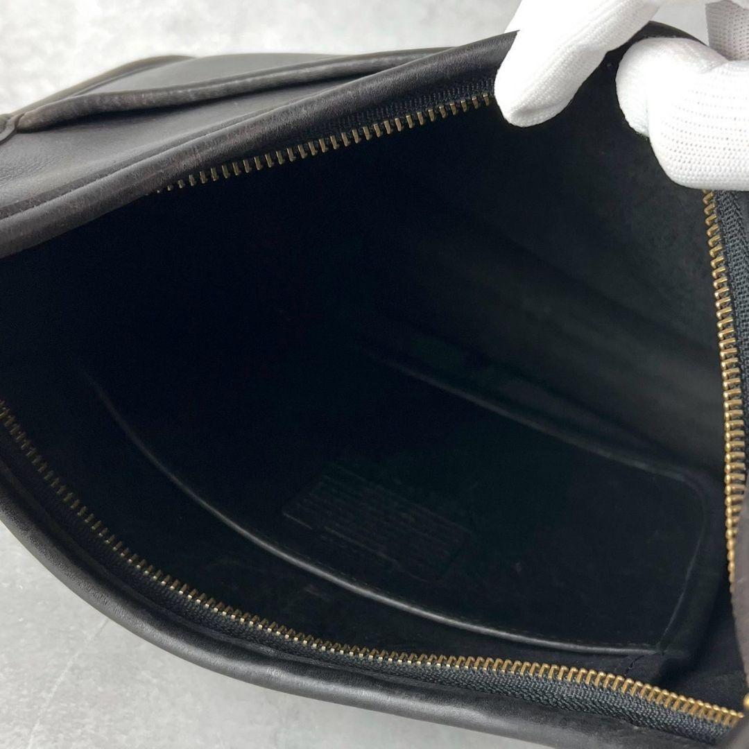 コーチ　エルゴ　オールド　ブラック　レザーショルダーバッグ