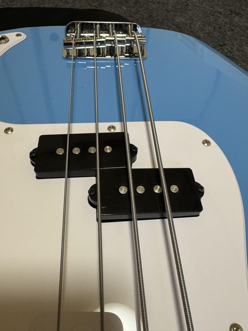 Squier エレキベース ライトブルー ケース付き 楽天市場】ブルー（シリーズSQUIER（フェンダー））（エレキ