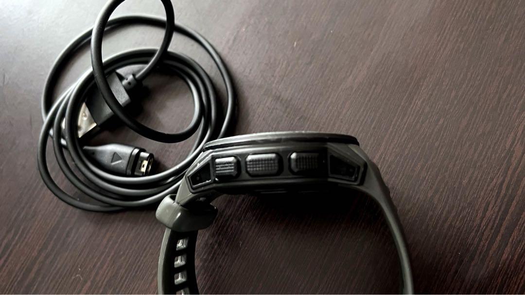 時計 GARMIN INSTINCT