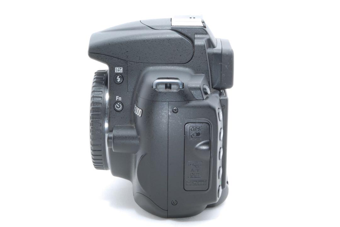 Nikon D5000