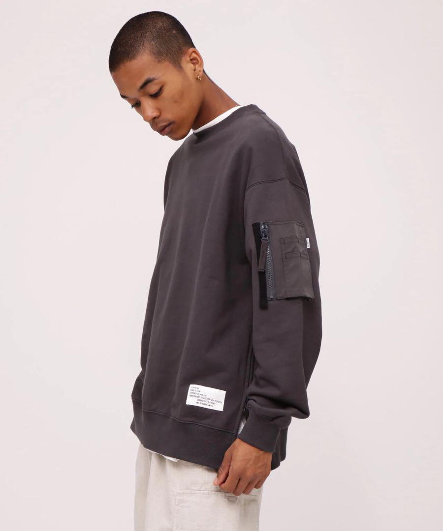 【AVIREX】BAGGYFITMIL. PKT CREW NECK SWEAT