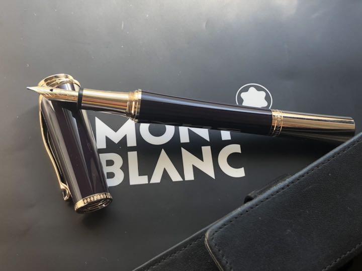 最大62%オフ! 神田川散歩様専用 モンブラン MONTBLANC アーリィ アウトレット取扱店 神田川散歩様専用。モンブラン MONTBLANC アーリィ ノブレス 0.9㎜芯 筆記具