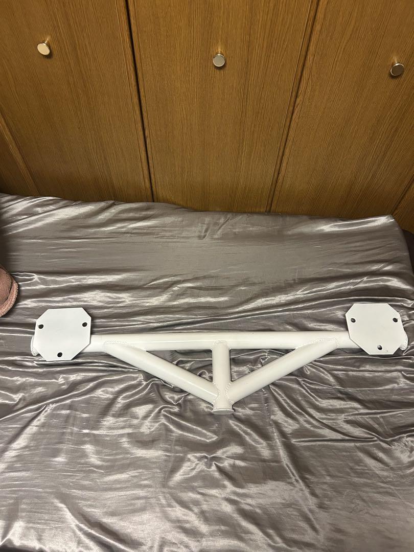 GT86 BRZジャッキアップバー白色塗装
