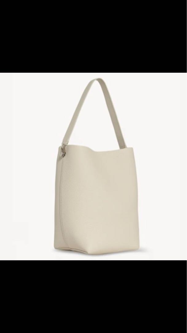 THE ROW SMALL NS TOTE HOOK IVORY 国内直営店購入 - メルカリ