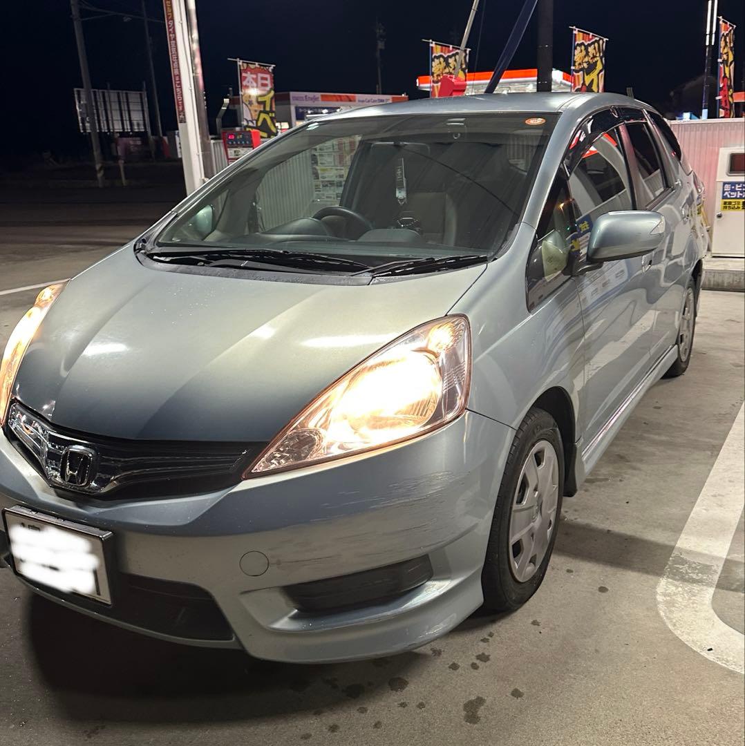 ホンダ フィット シャトル - ハイブリッド。 ホンダ フィット シャトル - ハイブリッド。