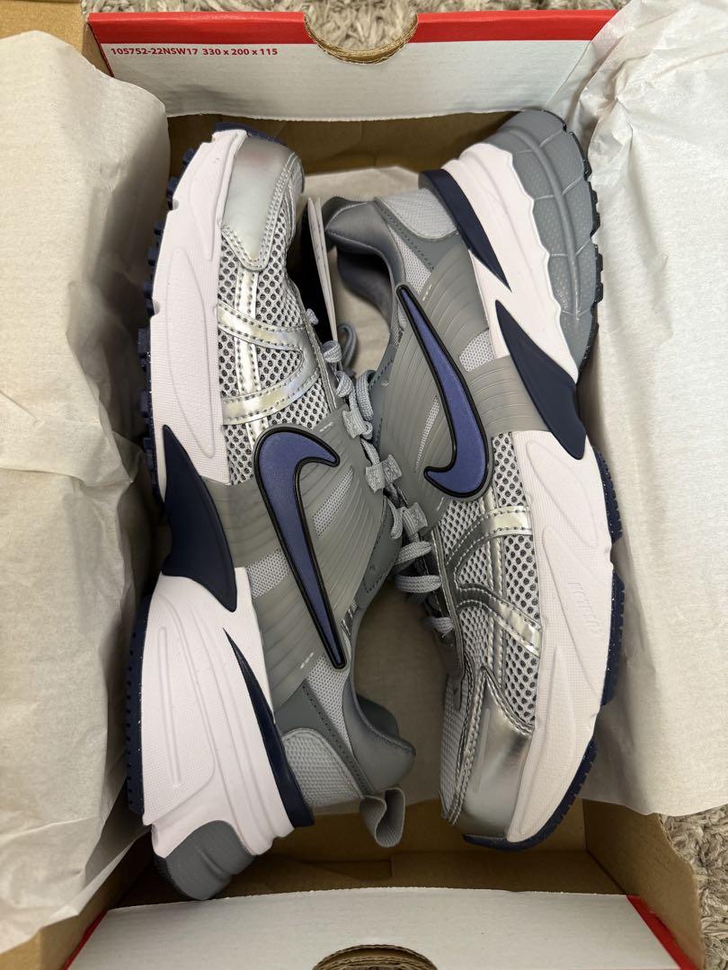 新品✨NIKE ハイテクスニーカー27.0cm エアフォース1 白 黒