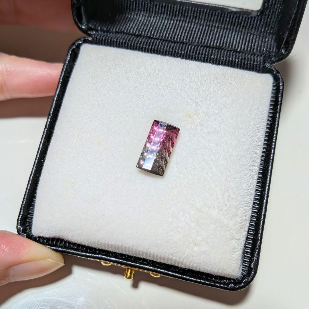 バイカラートルマリン 特殊カット ルース 2.91ct 天然石