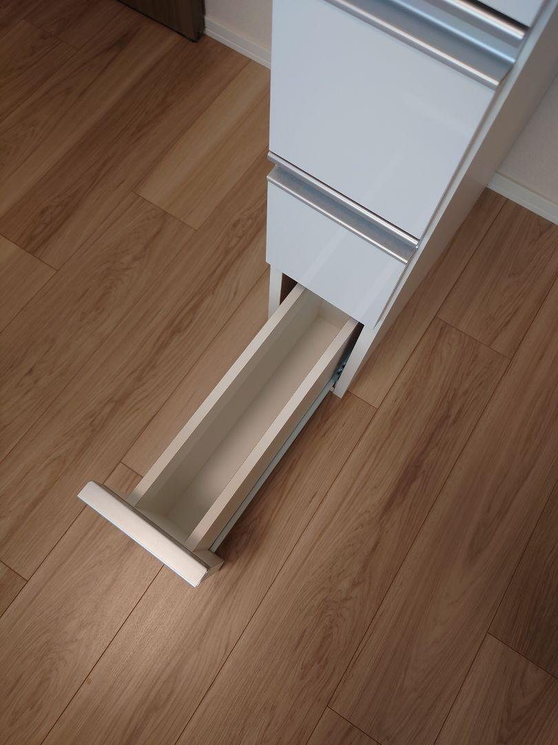 サニタリーチェスト　ランドリーチェスト　幅15cm☓高さ85cm☓奥行き45cm
