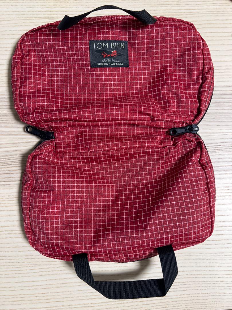 旅行かばん・小分けバッグ Tom Bihn Spiff Kit Deluxe red