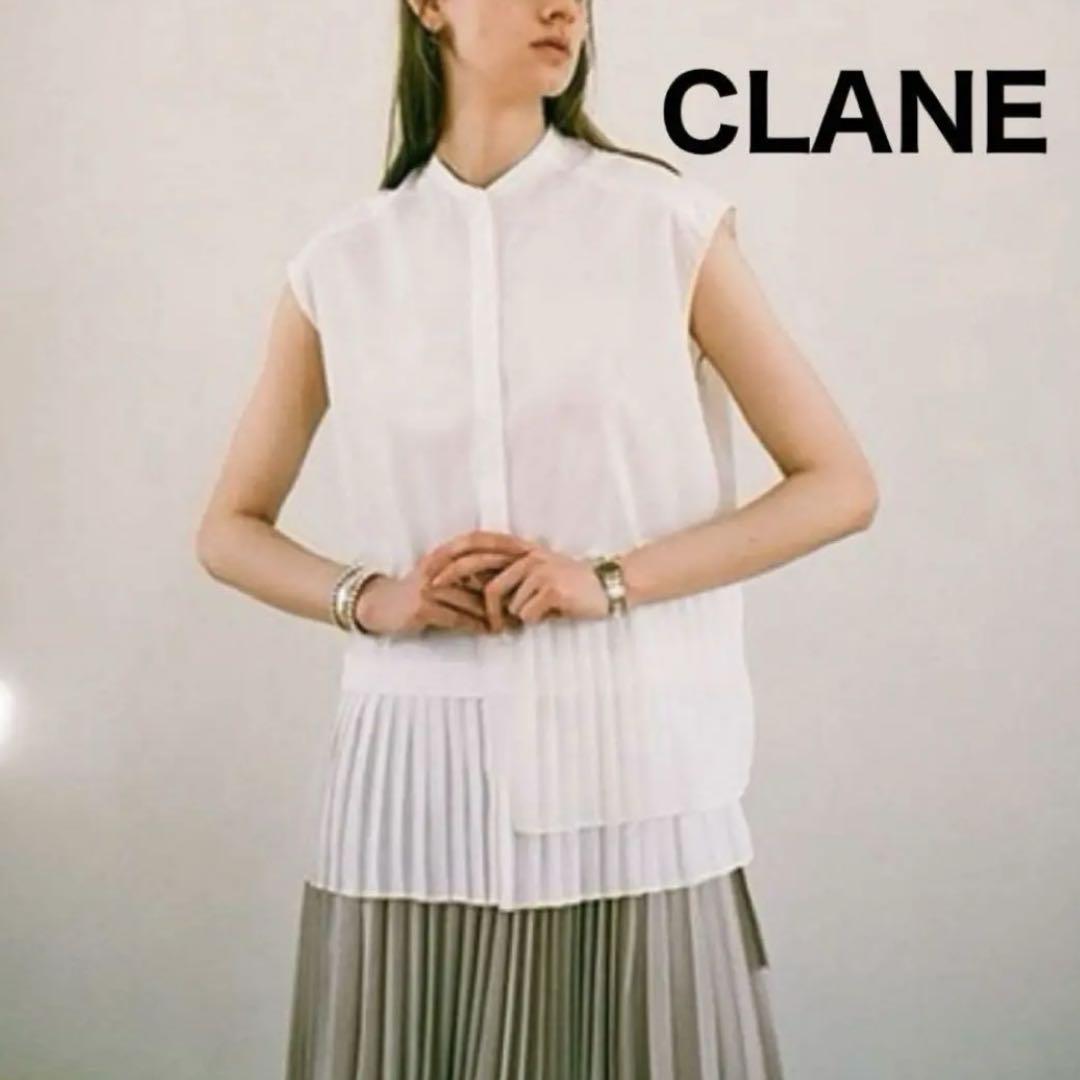 CLANE シャツ　フレンチスリーブ　白　プリーツ切り替え S