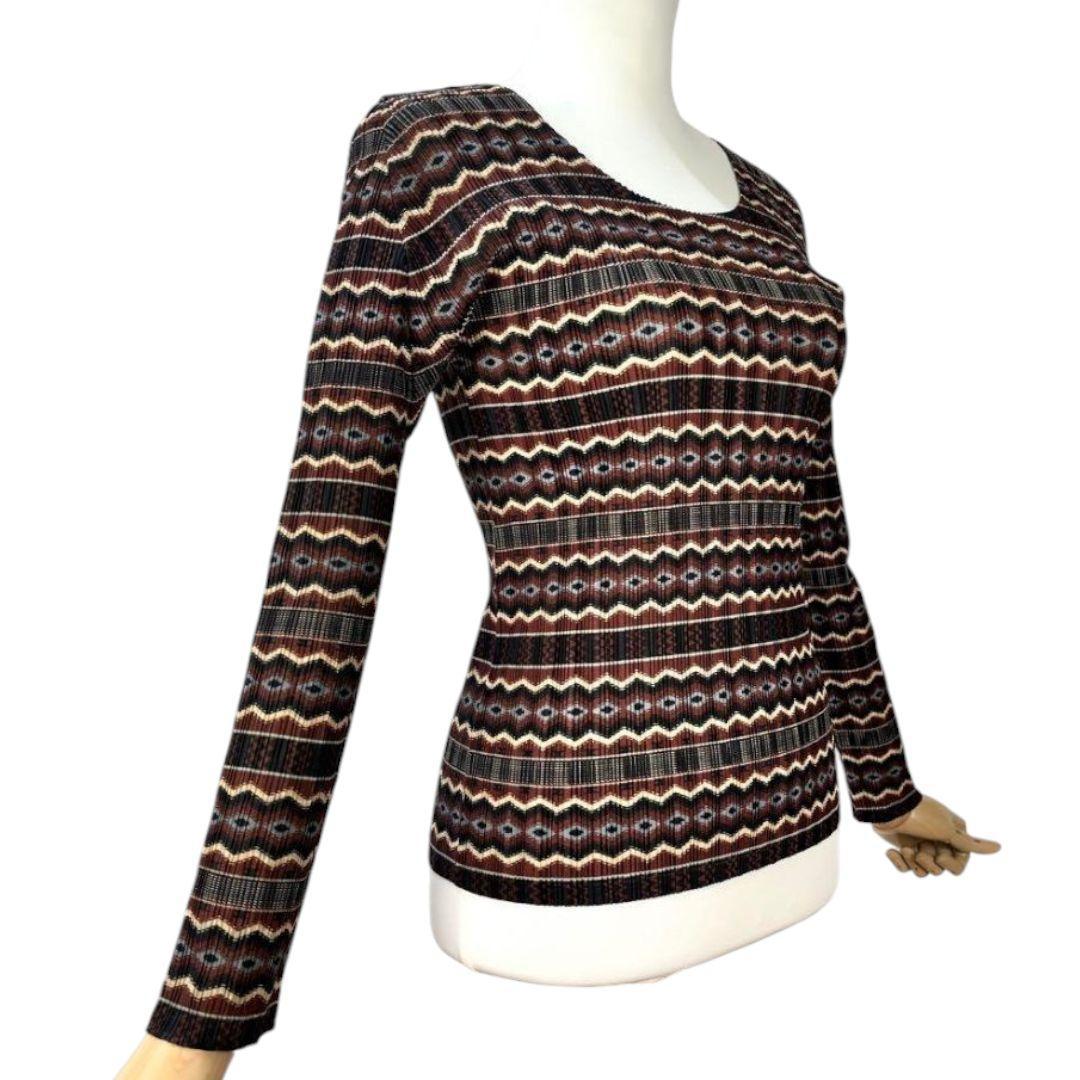 未使用品級☆　プリーツプリーズ　ネックウォーマー付き　　ボーダー　カットソー★