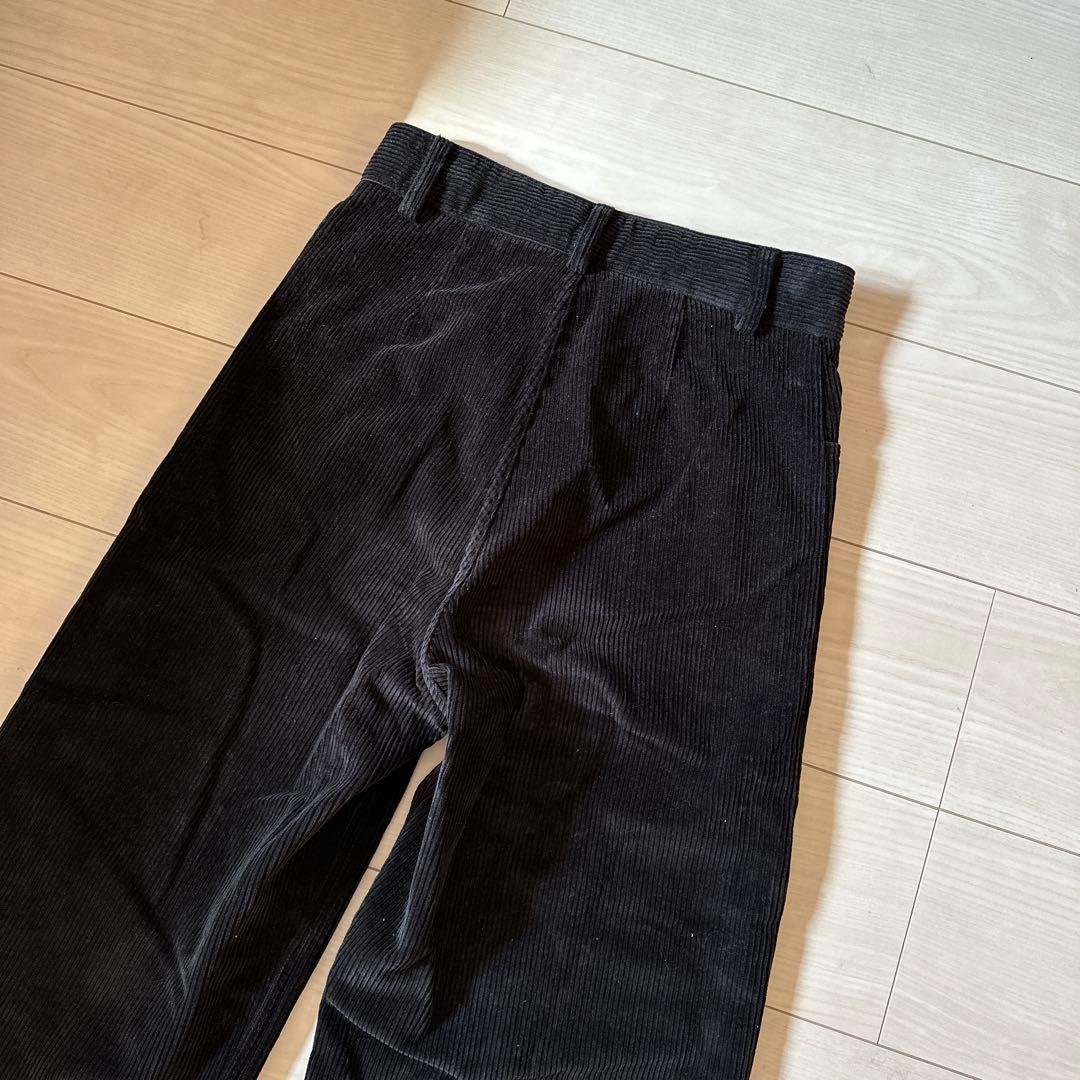 Baserange 黒コーデュロイパンツS